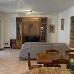 Πανσιόν Casa Domi *